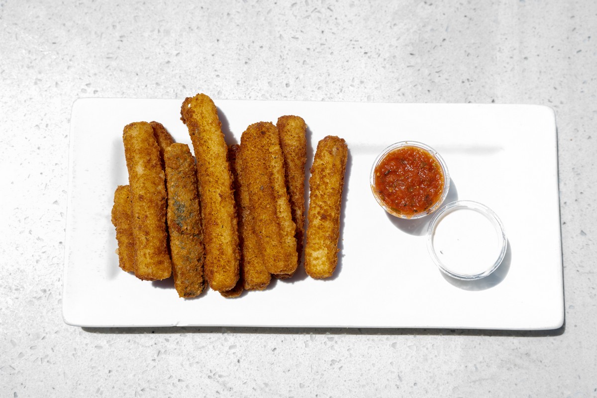 7pcs Mozzarella Sticks